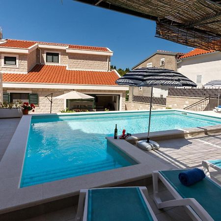Lovely Home In Klek With House A Panoramic View Exterior foto
